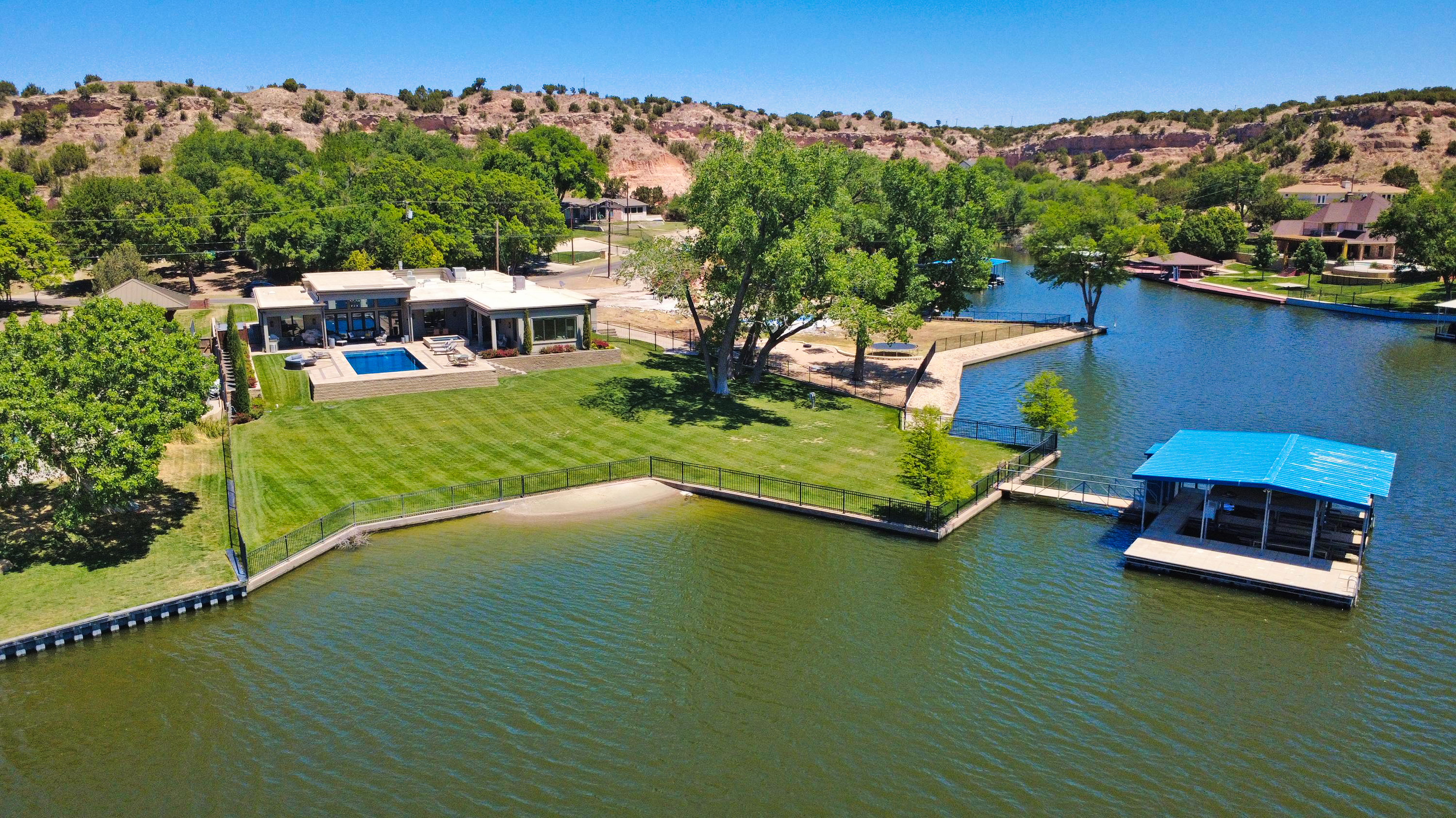 Back Yard & Dock View.